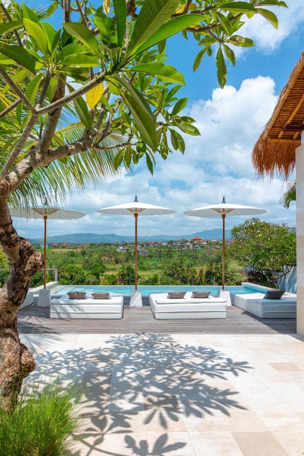 Villa Rasa Senang, With Private Cook And Pool Karangasem Exterior foto