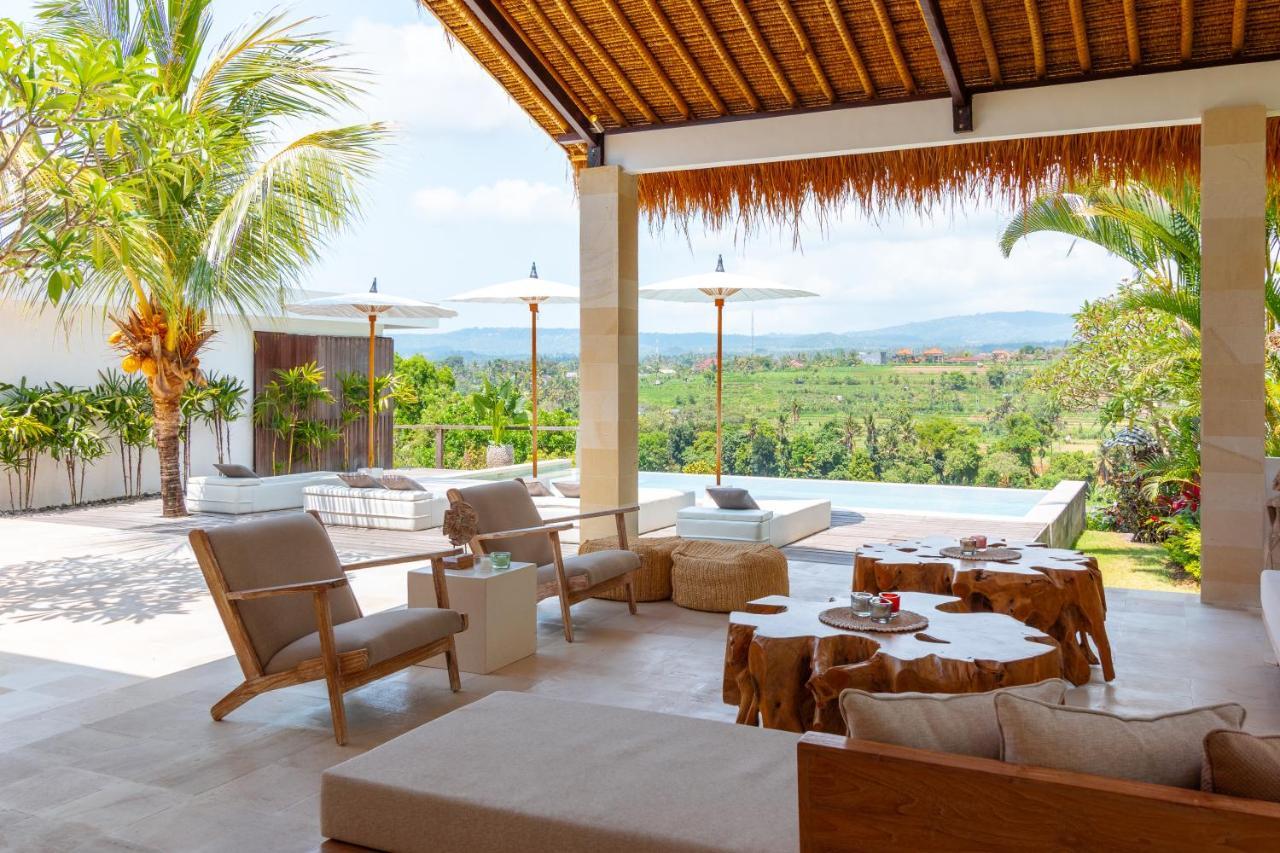 Villa Rasa Senang, With Private Cook And Pool Karangasem Exterior foto